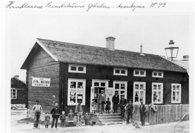 Handlare Sundströms gård 1893