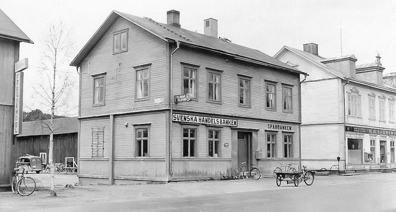 Sparbankshuset på Storgatan i Arvidsjaur 1940-tal